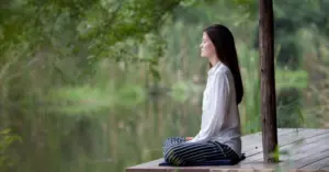 thiền tĩnh lặng và não bộ