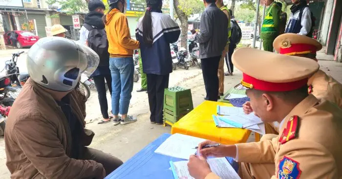 học sinh vi phạm giao thông Thái Nguyên