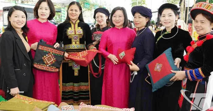 kết nối tiêu thụ sản phẩm