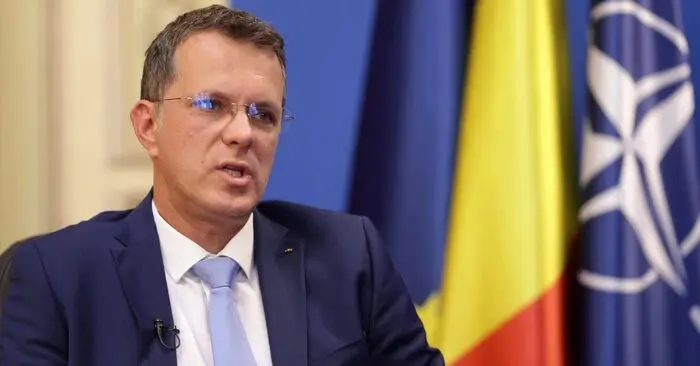 Bộ trưởng Quốc phòng Romania