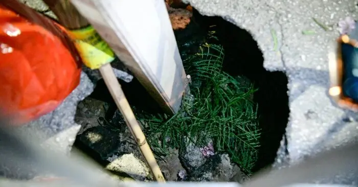 Hố sụt lún ở Hà Nội