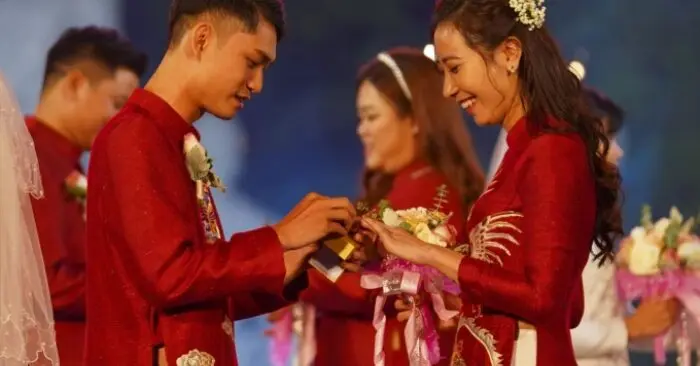 áp lực tìm bạn đời