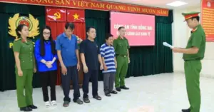 đại gia mua chó 2,6 tỉ bị bắt