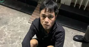trộm iPhone