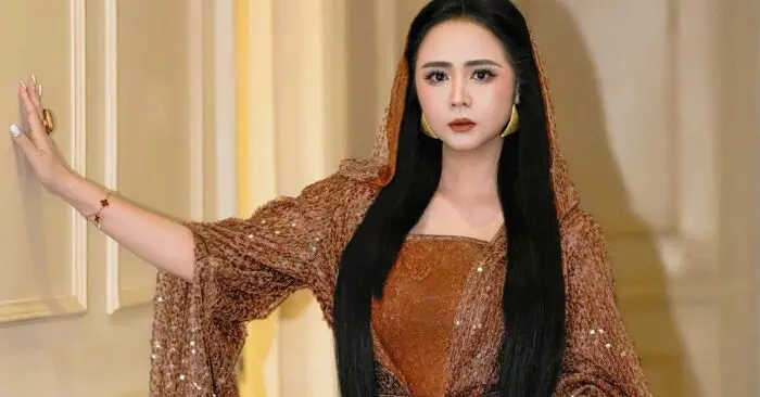 lùm xùm trang phục