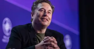Elon Musk tài sản 700 tỷ USD