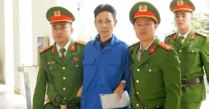 Vụ đổ xăng đốt