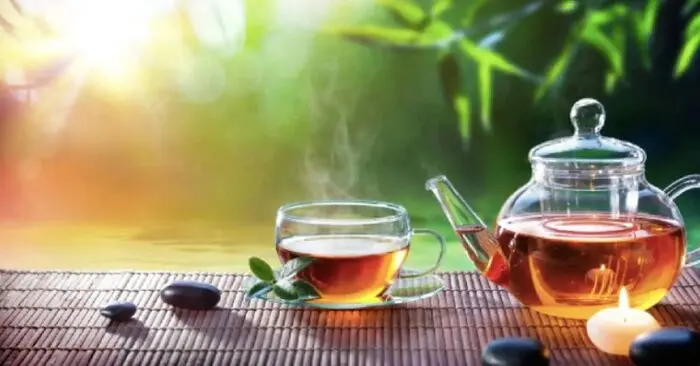 uống trà mỗi ngày