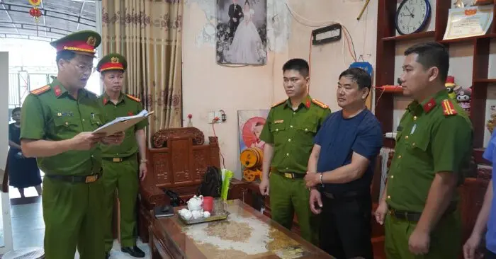 vay ngân hàng chiếm đoạt