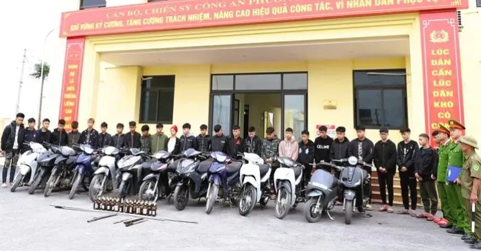 27 thanh thiếu niên truy sát nhau
