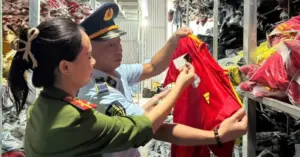 Chính phủ quyết quét sạch hàng giả.