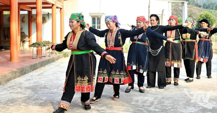 Văn hóa dân tộc