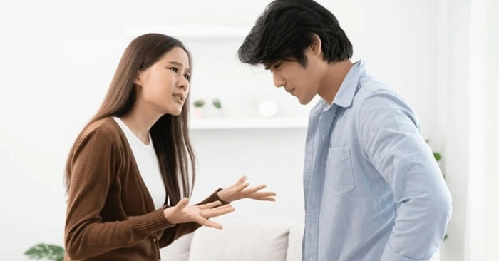 Tôi thẳng tay tát chồng