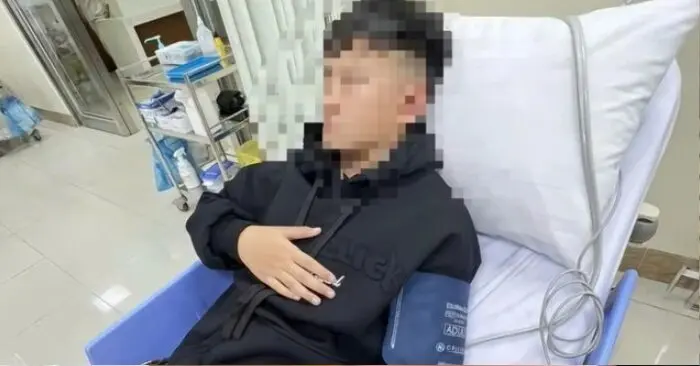 bé trai 12 tuổi