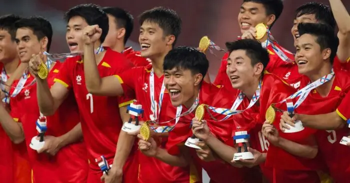 Báo Indonesia thừa nhận sự thống trị của bóng đá Việt Nam