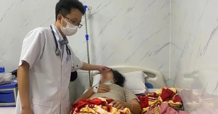 ngộ độc bánh mì