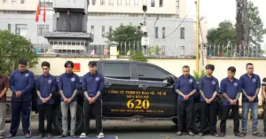 trùm mua bán nợ