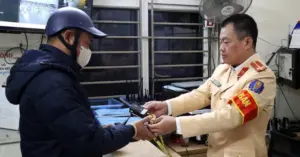 kiểm tra nồng độ cồn
