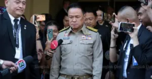 Thái Lan giải tán Quốc hội