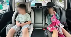 thiết bị an toàn cho trẻ em trên ô tô