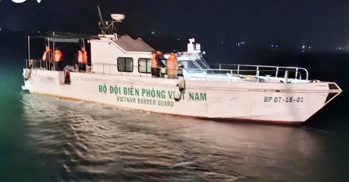 cứu nạn ngư dân