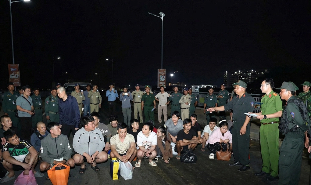 lừa đảo tình cảm qua mạng