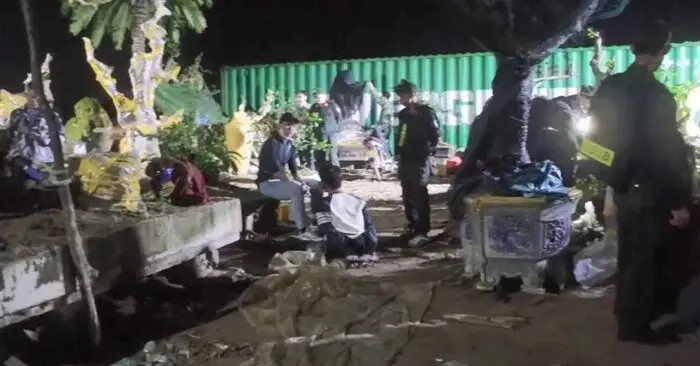 Bắt ma túy