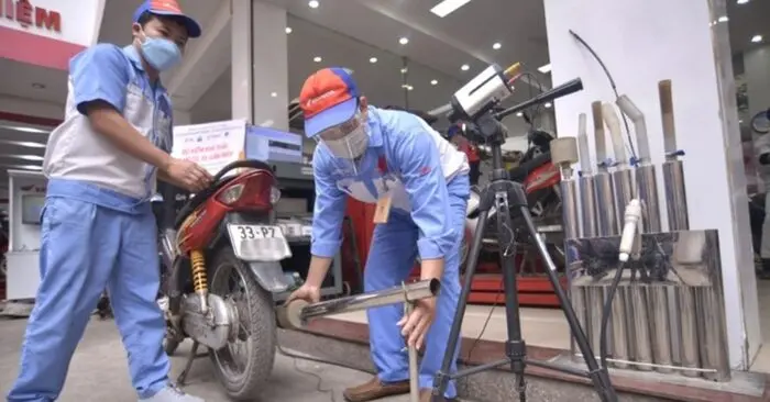 khí thải xe máy