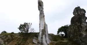 Hòn Vọng Phu