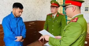 nguyên giám đốc chi nhánh ngân hàng Quảng Ninh bị khởi tố