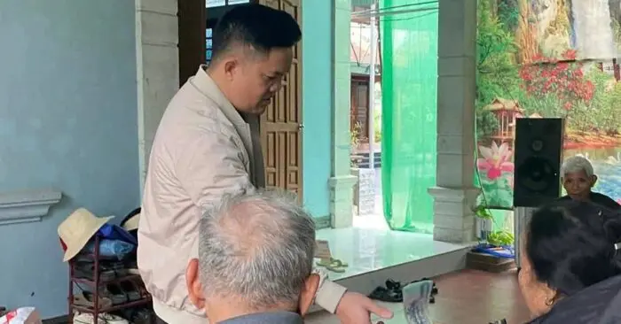tặng quà miễn ph