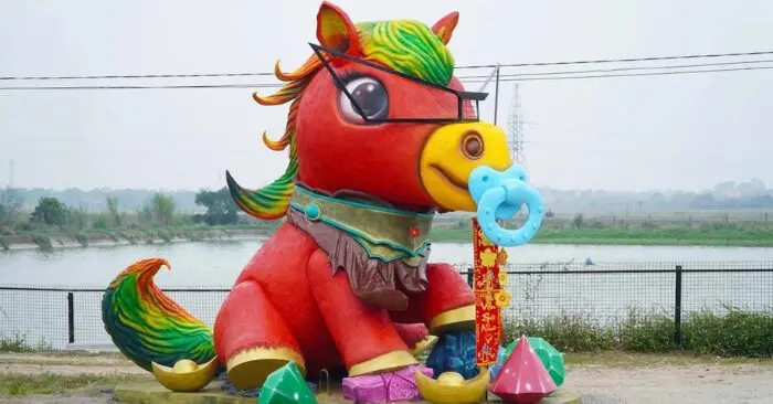 linh vật ngựa Bắc Ninh