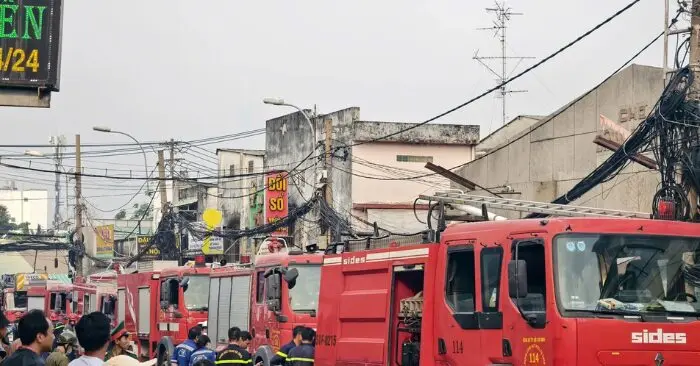 cháy nhà dân TPHCM.