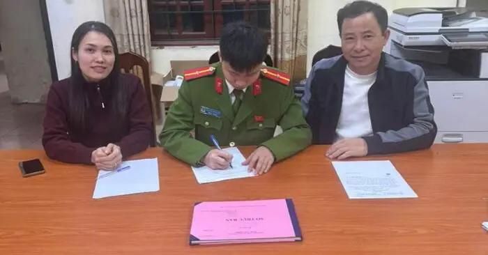 hơn 2 tỷ đồng chuyển nhầm