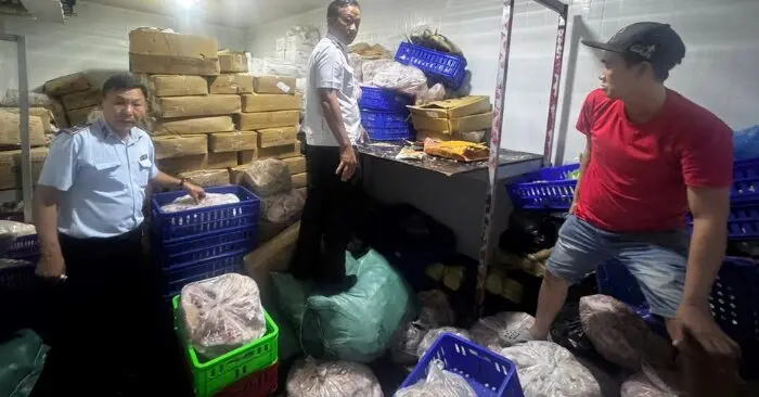 : thực phẩm không rõ nguồn gốc