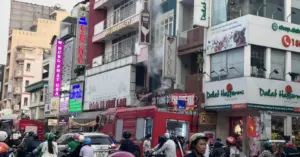 cháy tiệm rượu trên đường Hai Bà Trưng