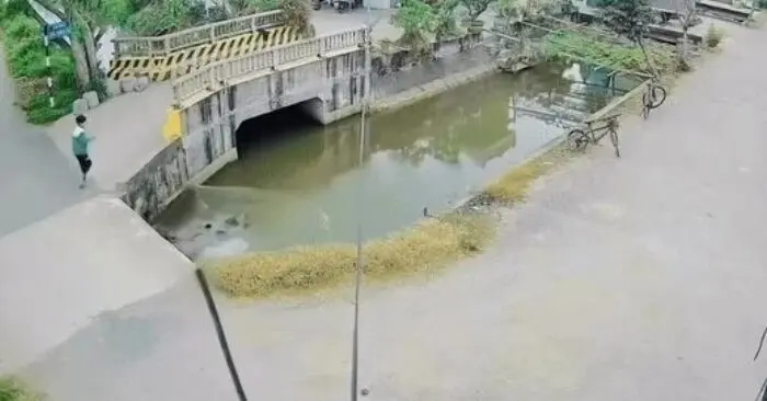 bé trai Hưng Yên cứu người