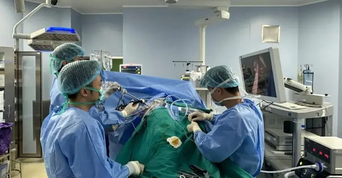 Kỳ tích y khoa Việt Nam