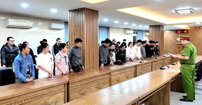 Mua bán tài khoản ngân hàng tiếp tay lừa đảo