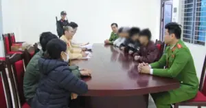 Giao xe cho người không đủ điều kiện.