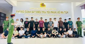 Đường dây mua bán ma túy qua mạng