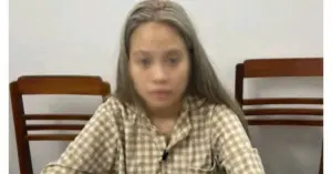 Giải cứu 2 bé gái