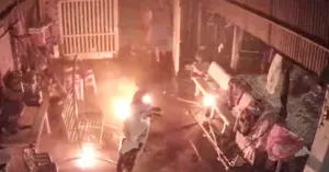 Phóng hỏa bằng xăng ở Tây Ninh khiến 2 người nguy kịch.