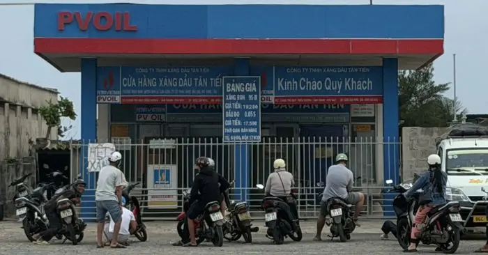 hết xăng dầu Phú Quý