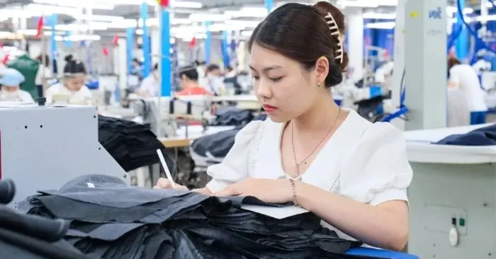 tiền thưởng Tết Nguyên đán 2026