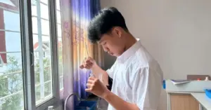 cậu học trò cú đêm