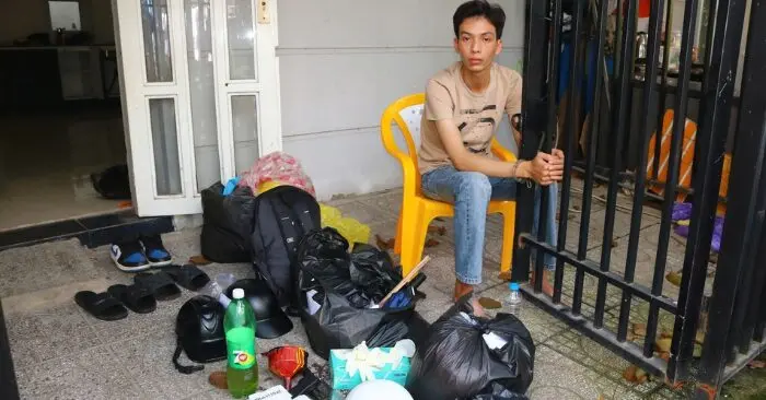 Tạm giam 6 đối tượng tạt sơn đòi nợ