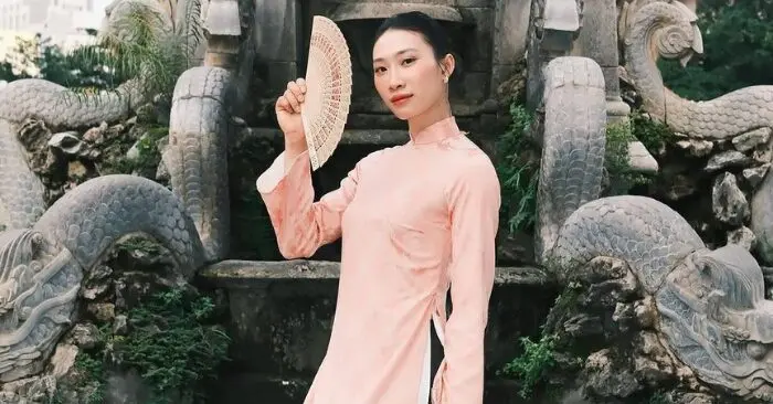 Hoa khôi bóng chuyền Nguyệt Anh