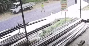 thượng úy CSGT bị xe máy tông