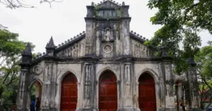 nhà thờ cổ Tùng Sơn
